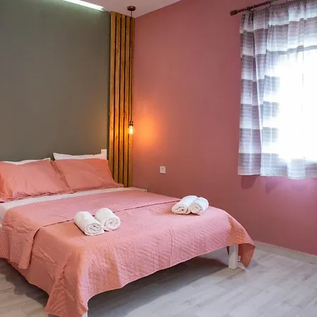 Appartement Traditional House Alepis In *