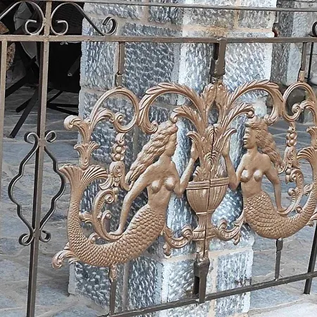 Apartment Traditional House Alepis In