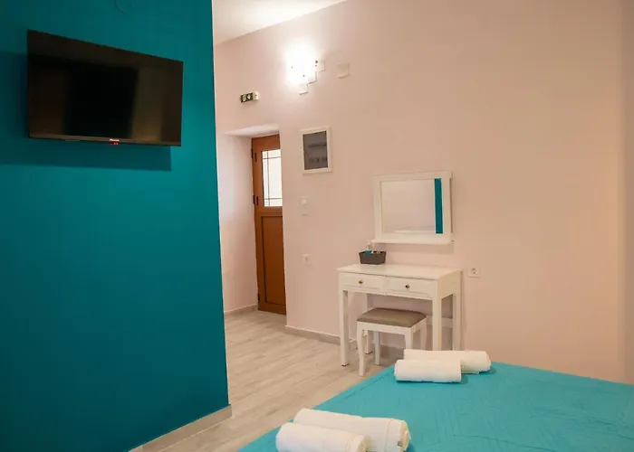 Traditional House Alepis In Appartement Areópoli