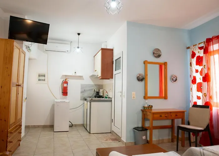 Traditional House Alepis In Appartement Areópoli