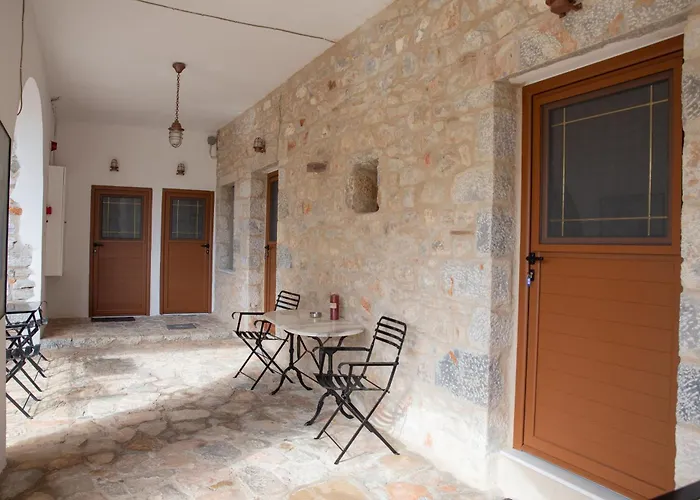 Traditional House Alepis In *